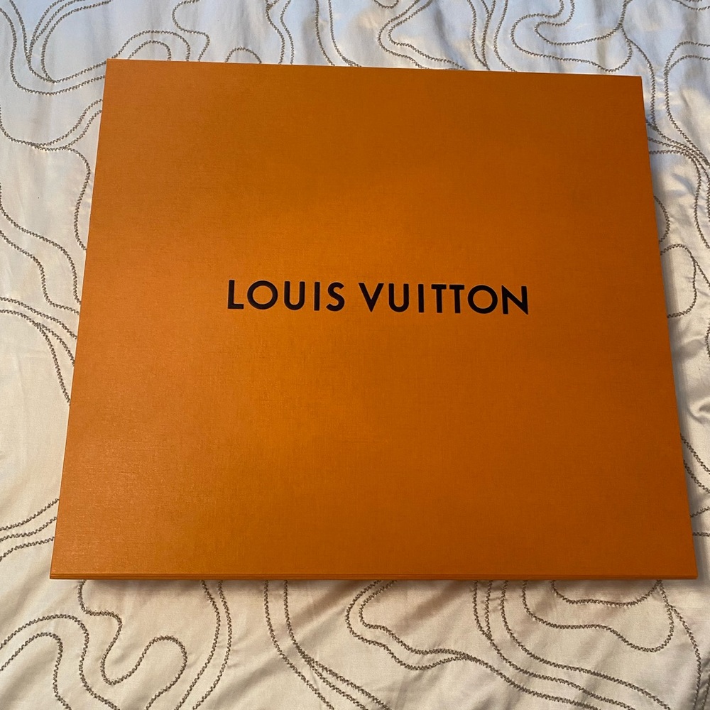Brand New Louis Vuitton box and cloth bag
